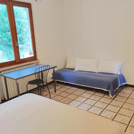 Peaceful Lakefront Apartment Marone