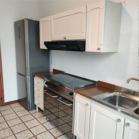 Apartment Peaceful Lakefront Marone